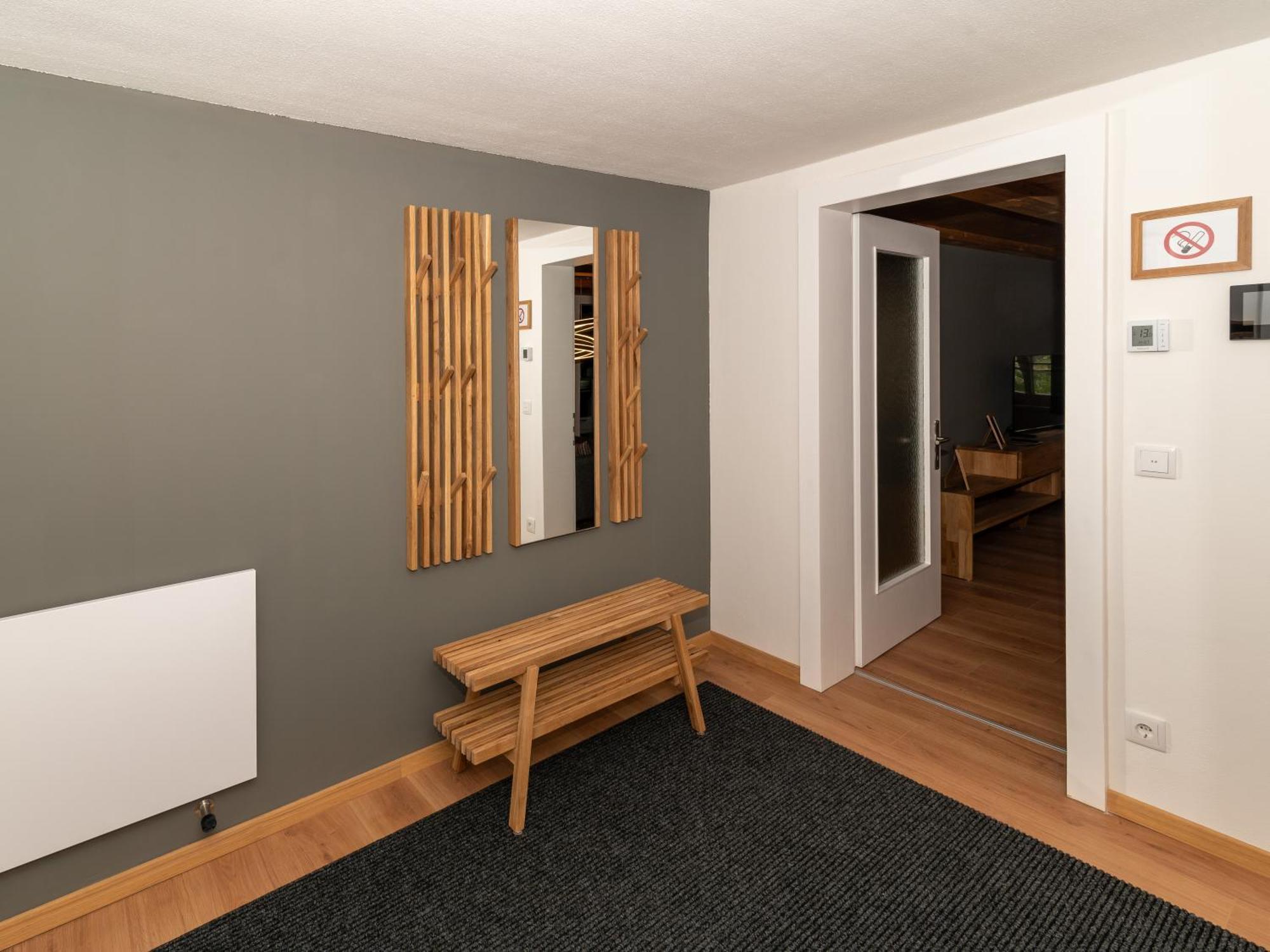 Crimson Cottage Apartments Dornbirn Zewnętrze zdjęcie
