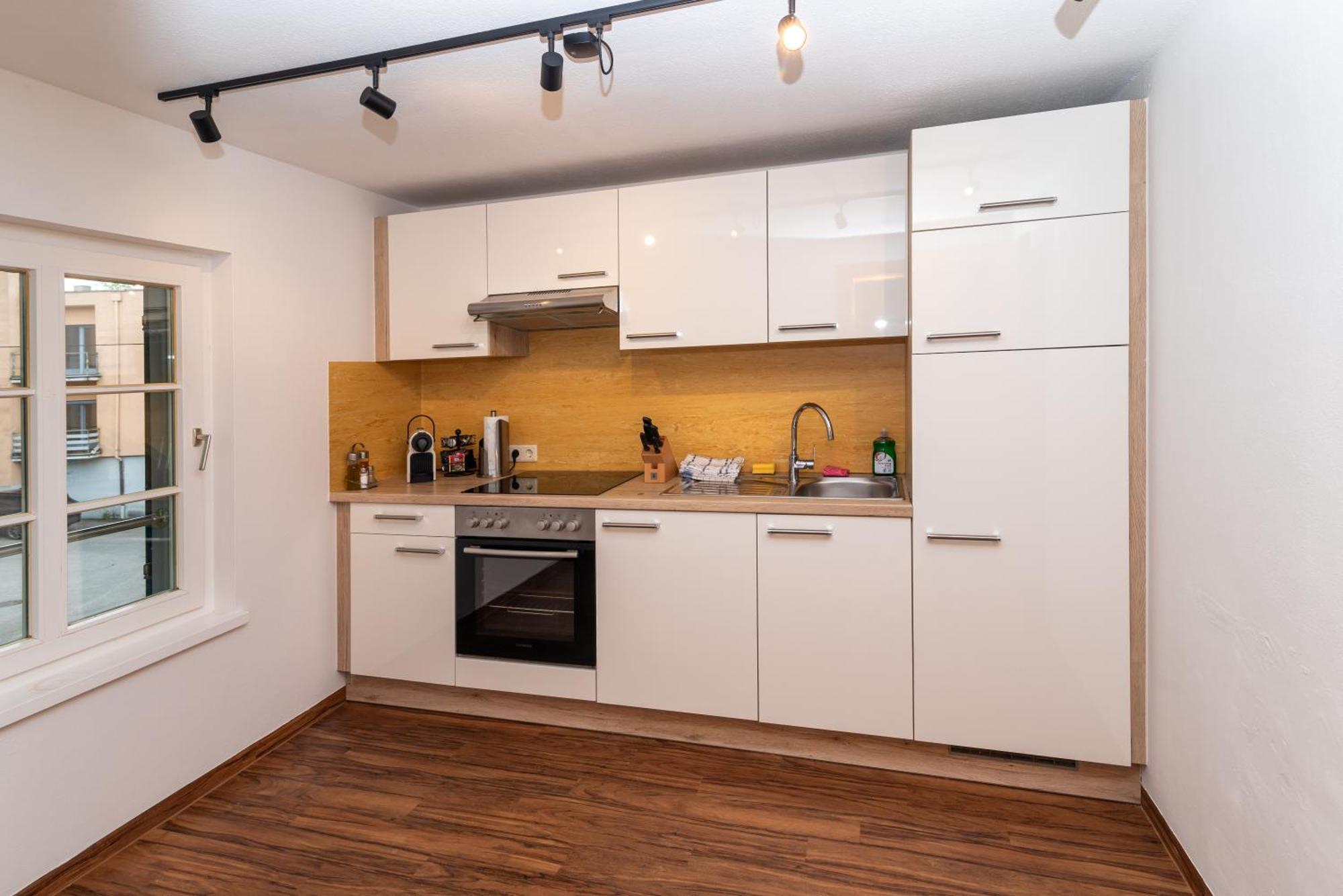 Crimson Cottage Apartments Dornbirn Zewnętrze zdjęcie