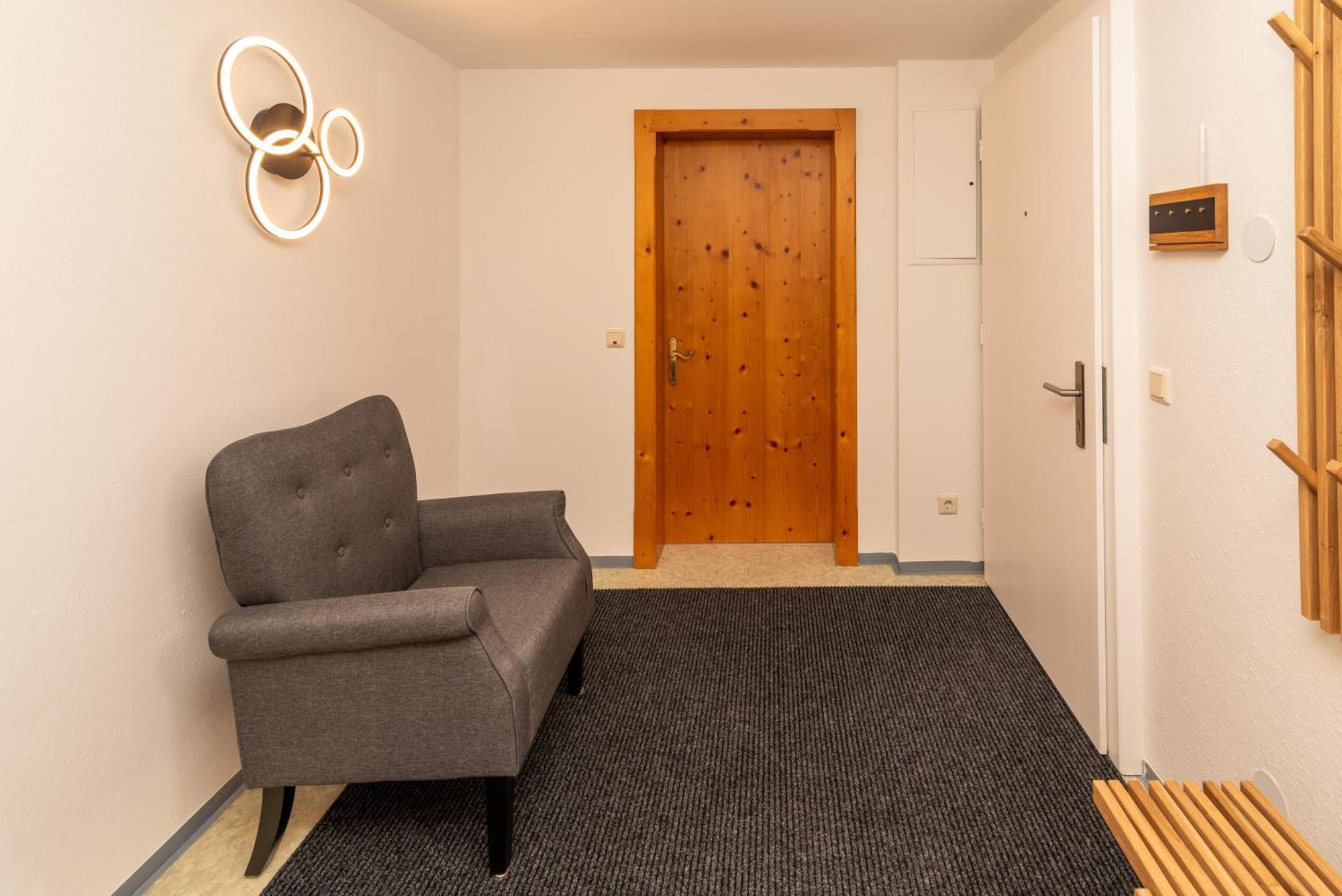 Crimson Cottage Apartments Dornbirn Zewnętrze zdjęcie