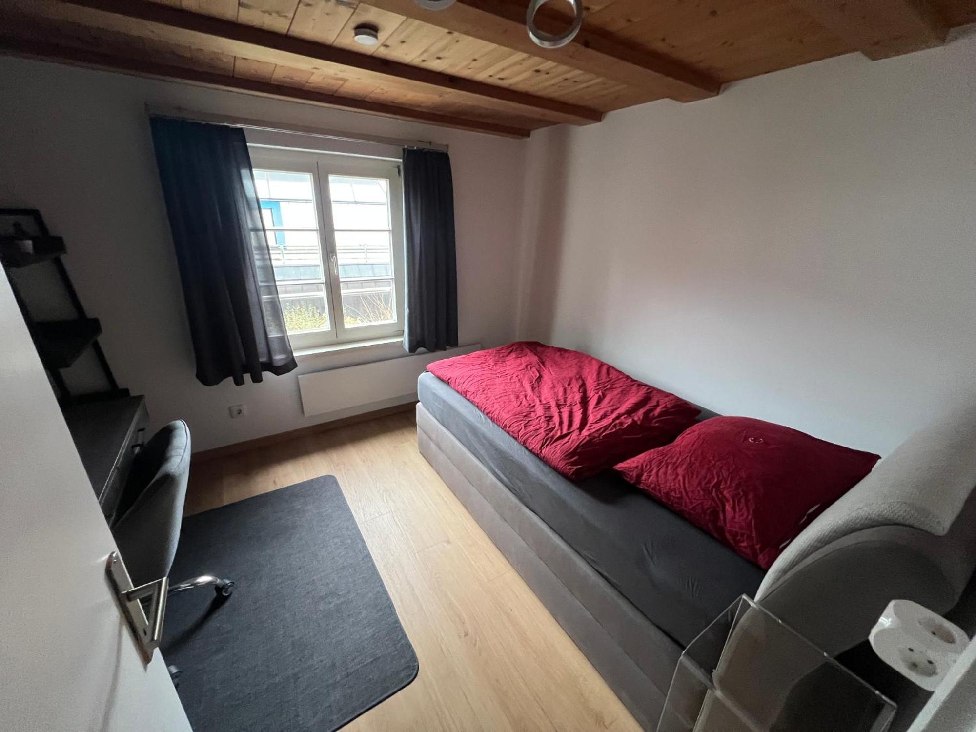 Crimson Cottage Apartments Dornbirn Zewnętrze zdjęcie