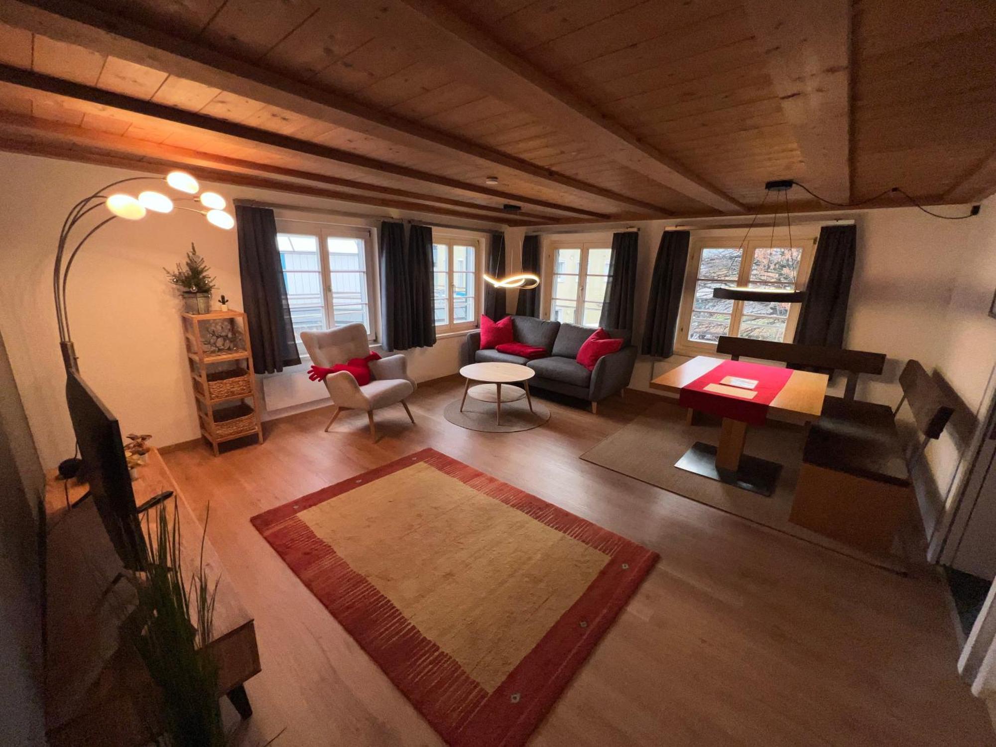 Crimson Cottage Apartments Dornbirn Zewnętrze zdjęcie