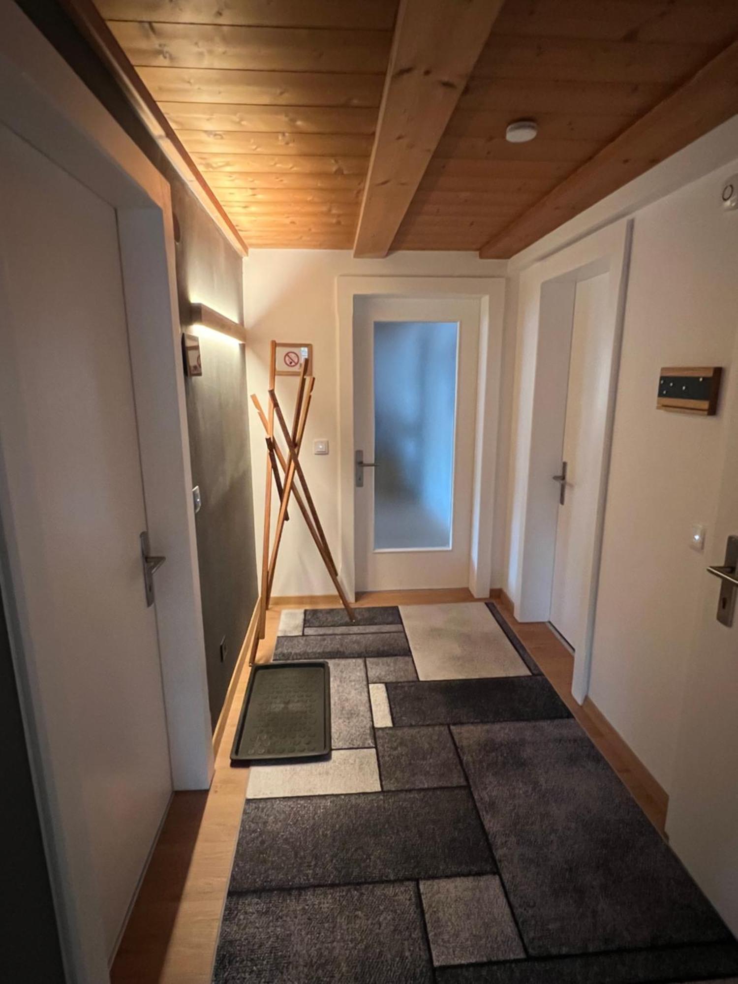 Crimson Cottage Apartments Dornbirn Zewnętrze zdjęcie